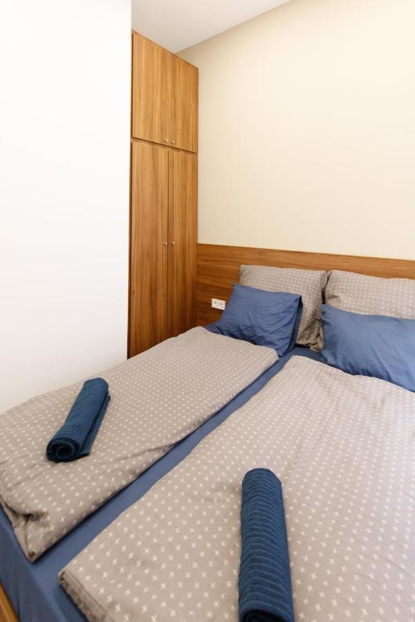 דירה Central City Apartment *