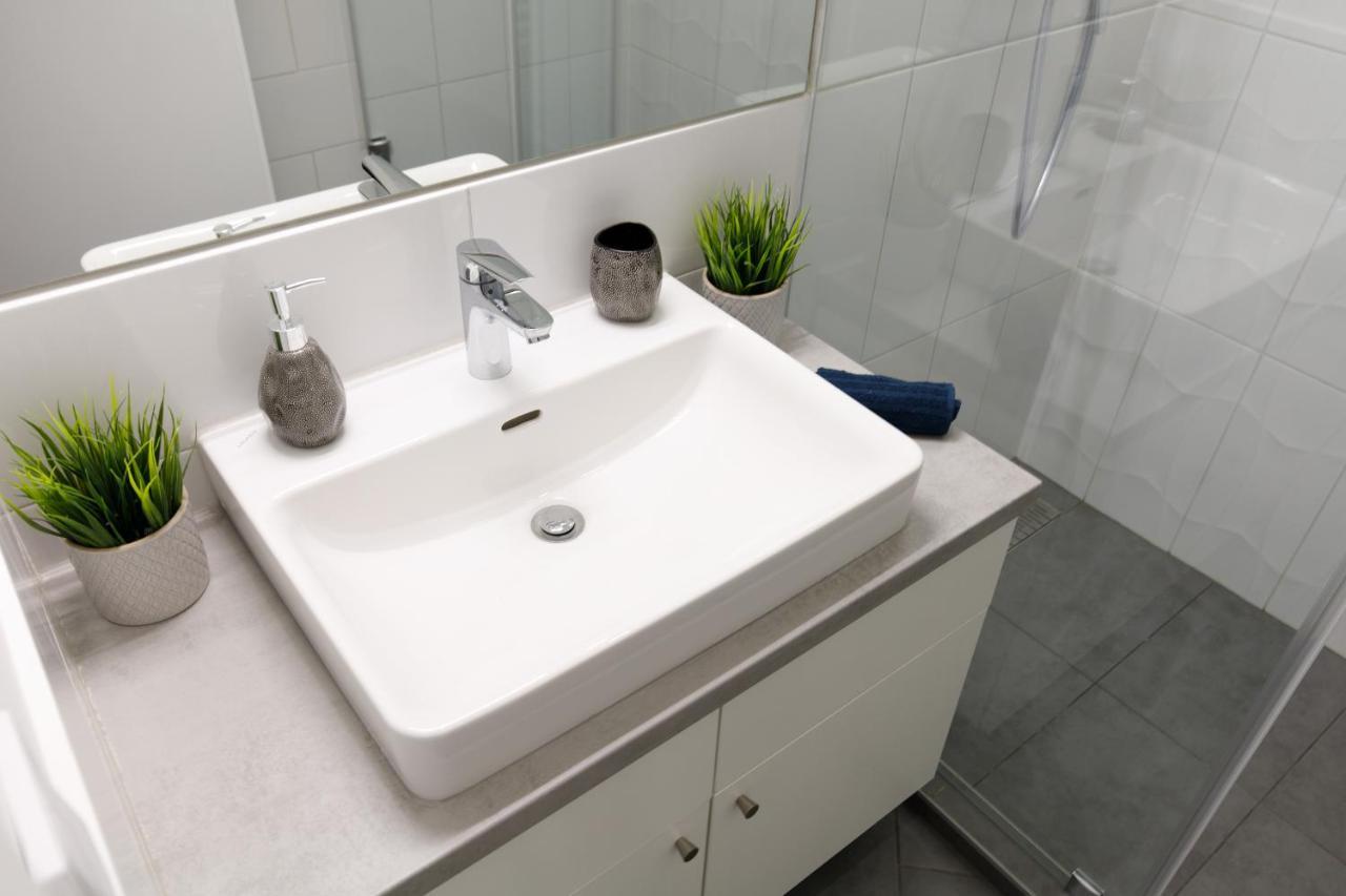 דירה Central City Apartment